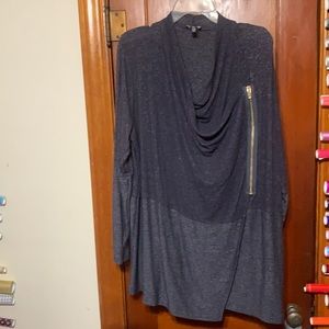 Jones New York tshirt